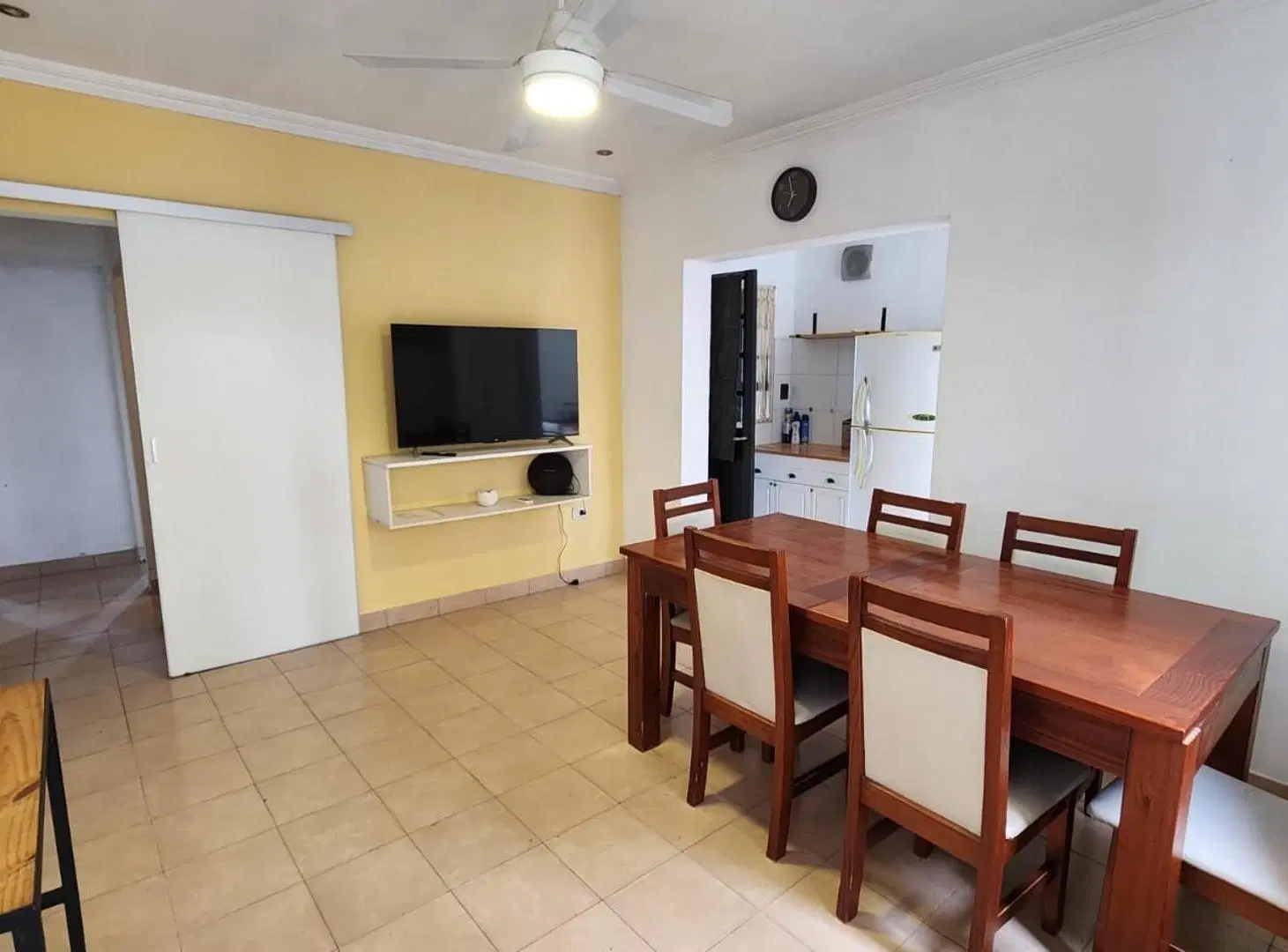 HERMOSA CASA EN VENTA DE 3 DORMITORIOS EN ZONA NORTE 5