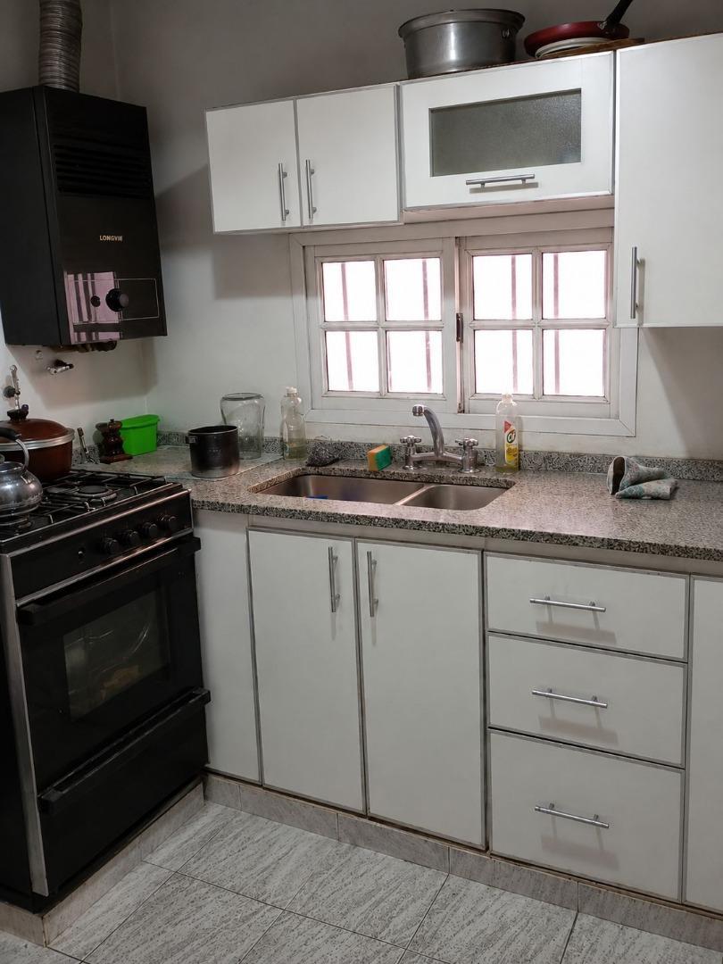 Foto de AMPLIA CASA CON TRES DORM, LOFT INDEPENDIENTE Y COCH, imagen 5