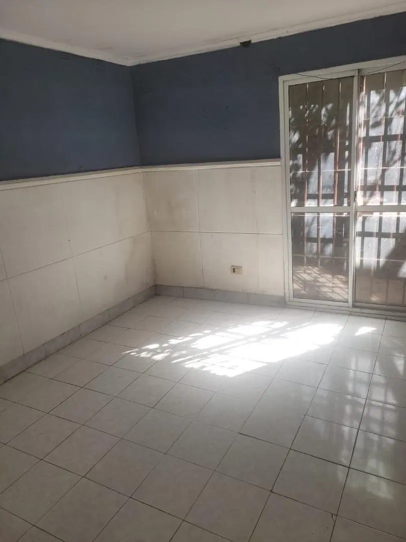 CASA A 100 MTS DE BLAS PARERA 5