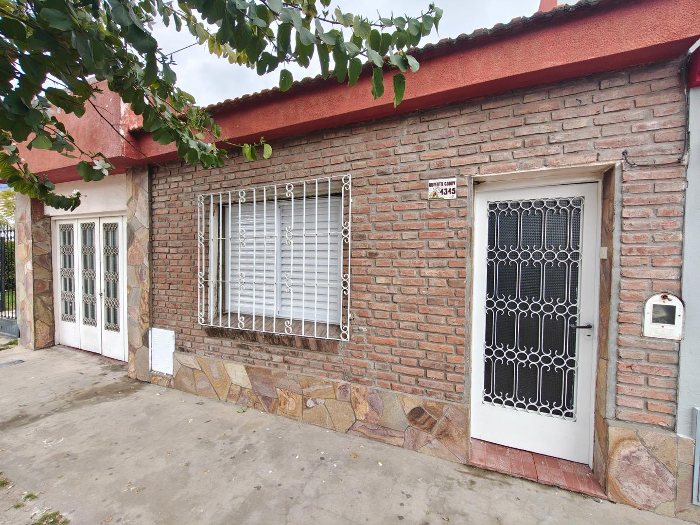 Foto de CASA FAMILIAR EN SARGENTO CABRAL, imagen 5