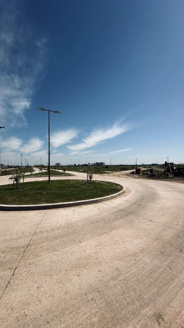 Foto de LOTE EN VENTA – BARRIO PRIVADO NUEVOS AIRES “LA MANSA”, imagen 4