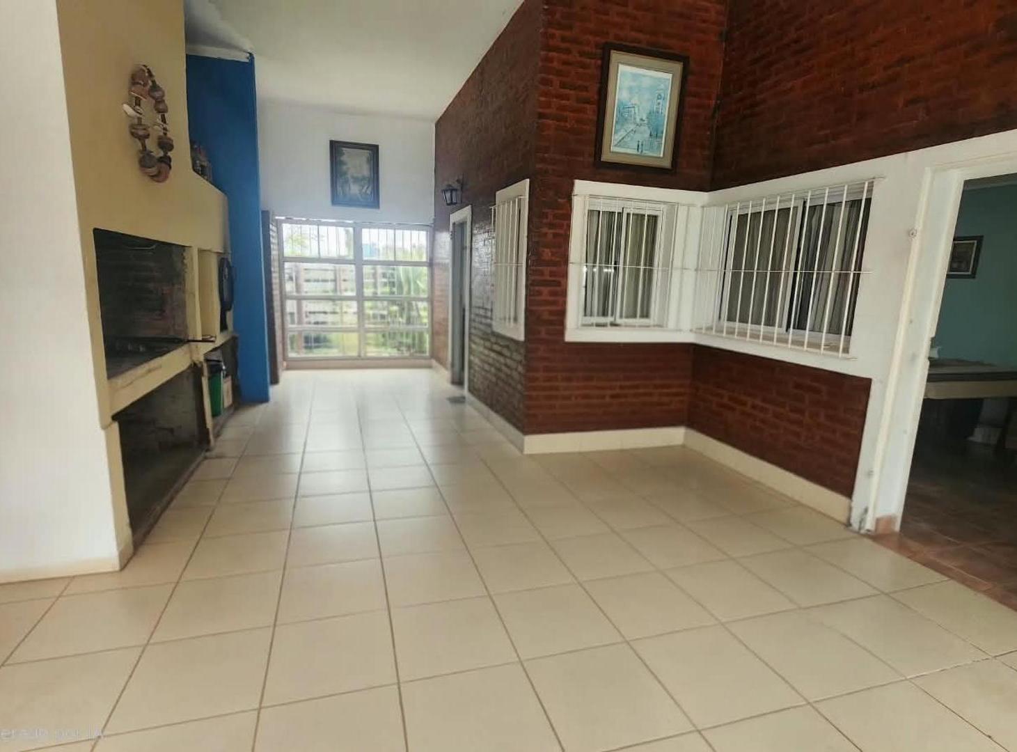 Foto de CASA DE 3 DORMITORIOS Y 2 BOUNGALOWS EN VENTA EN CAIMA, imagen 4