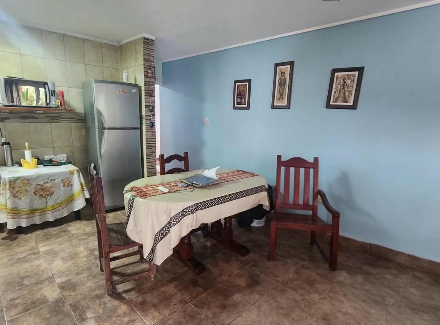 Foto de CASA DE 3 DORMITORIOS Y 2 BOUNGALOWS EN VENTA EN CAIMA, imagen 5