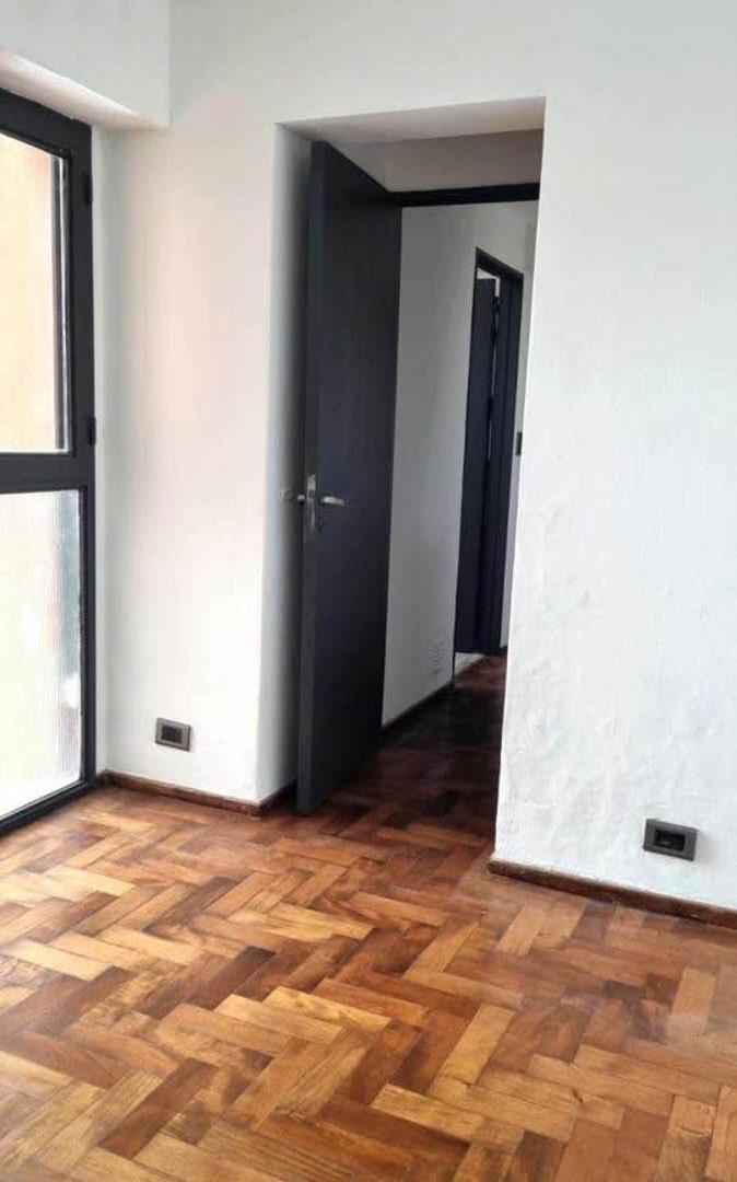 Foto de DEPARTAMENTO DE 1 DORMITORIO EN ALQUILER - APTO PROFESIONAL - GUEMES, imagen 2