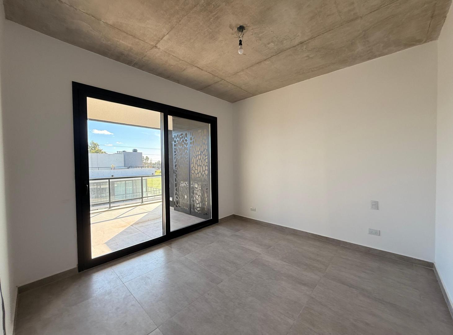 Foto de Departamento tipo duplex 3 ambientes en venta. 3300 Cabral, Canning, imagen 1