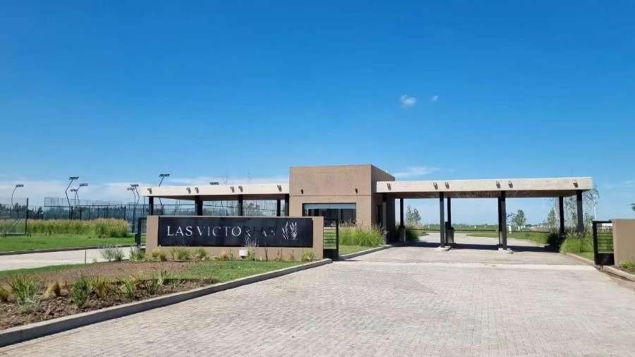 Foto de Lote en venta fondo a la laguna. Barrio Las Victorias, Canning, imagen 4