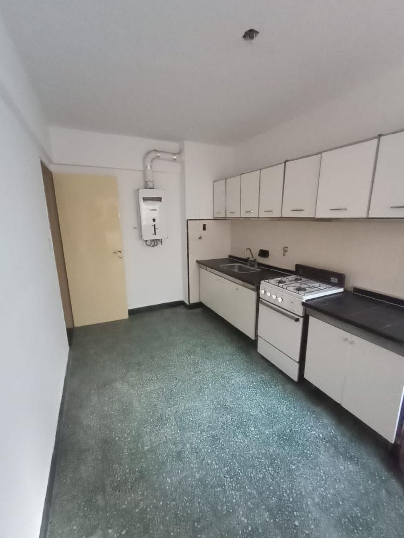 Foto de ALQUILER DEPARTAMENTO MORENO 179 BIS, imagen 2
