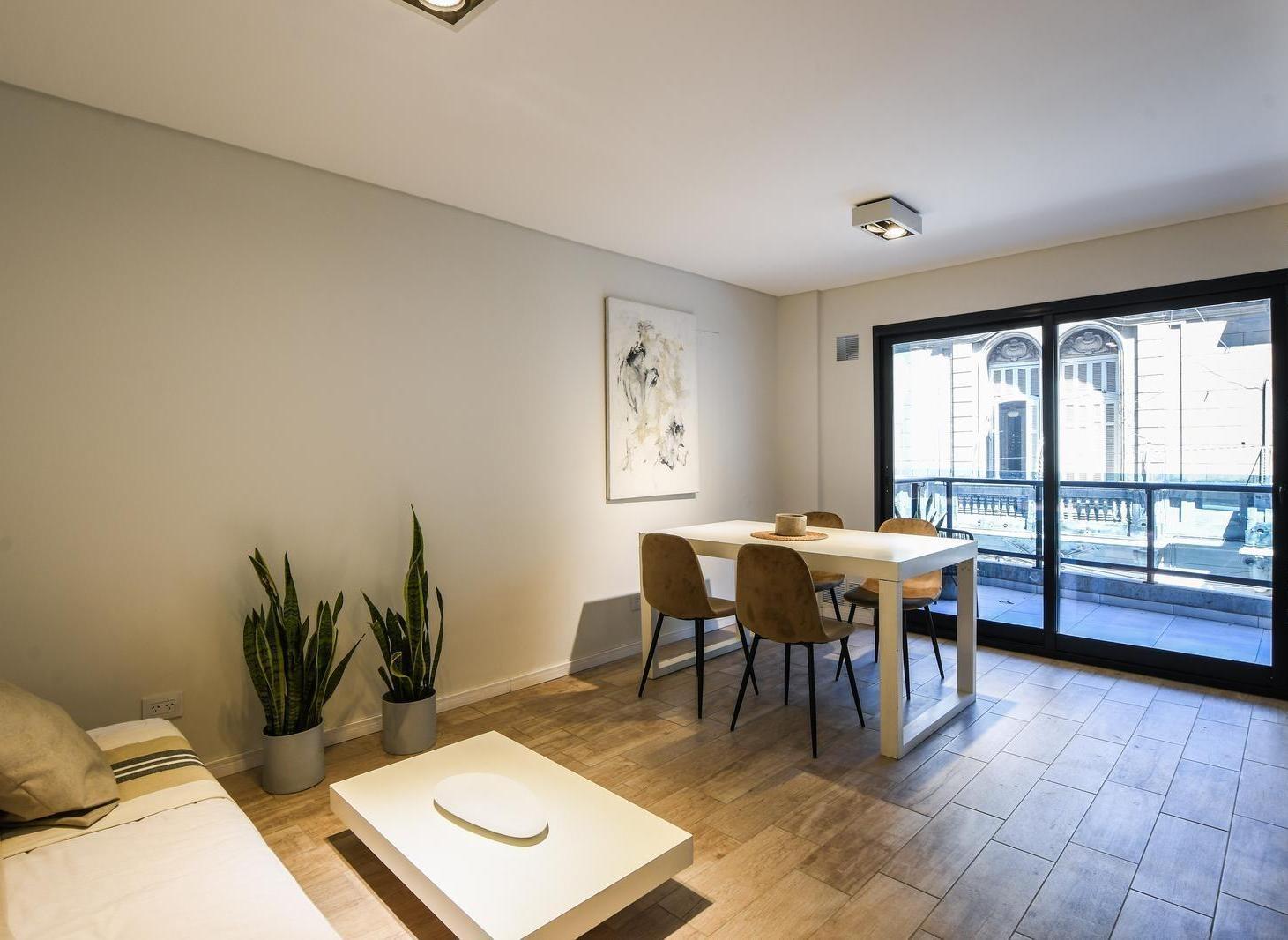 Departamento 1 dormitorio a estrenar con balcón al frente y amenities — Centro
