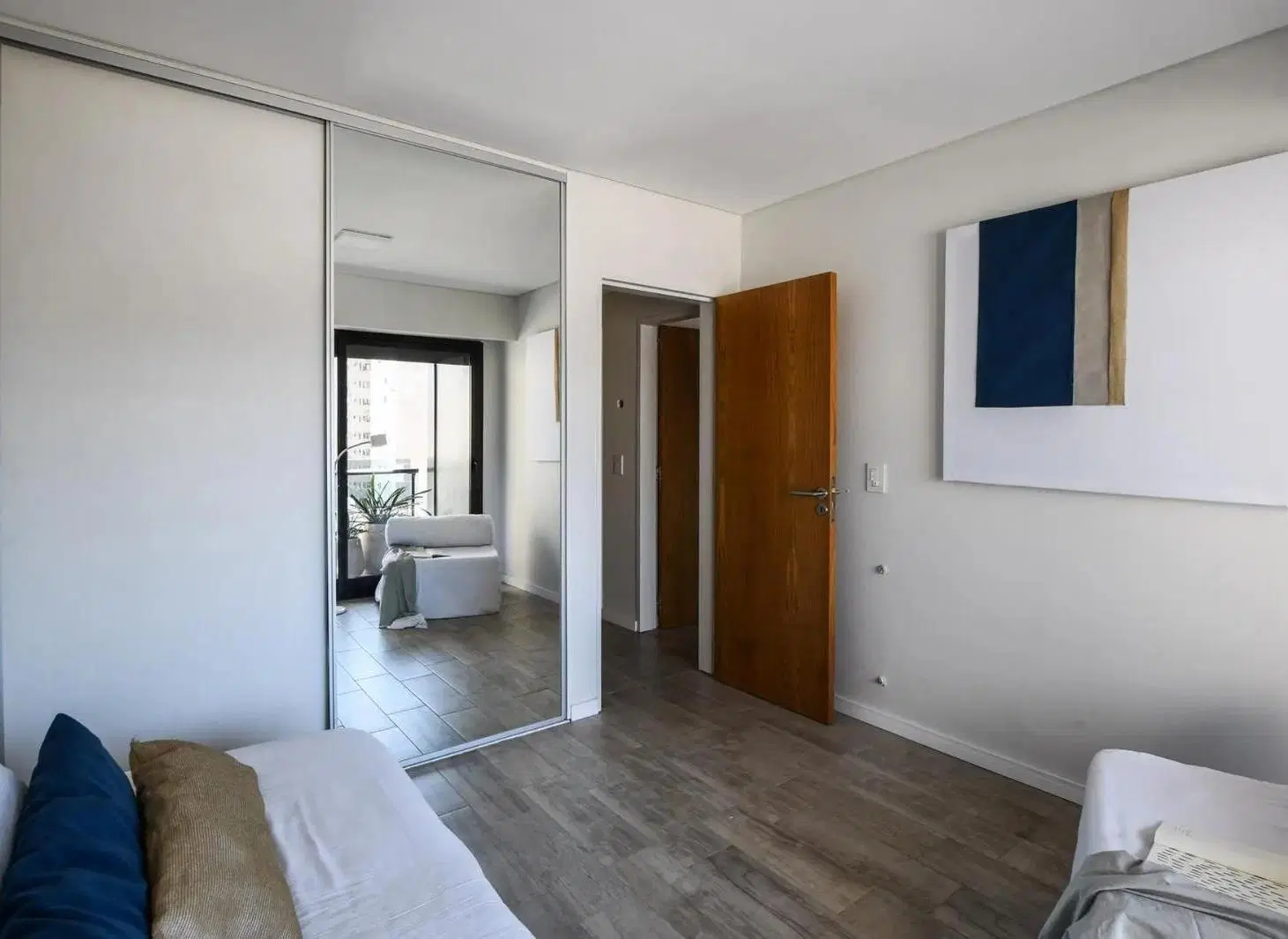 Departamento 2 dormitorios a estrenar con doble balcón y amenities — Centro 4