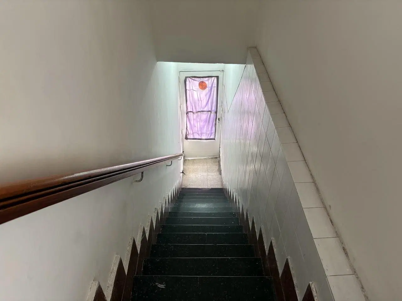 Casa planta alta 2 dormitorios con patio y terraza sobra Av. San Martin 2