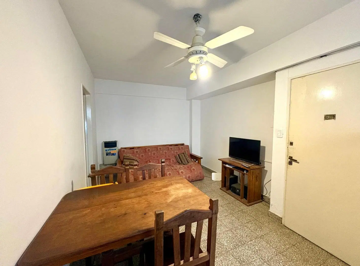 Departamento 1 dormitorio amueblado con cochera - a pocas cuadras del Monumento 3