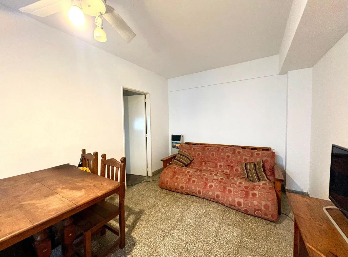 Departamento 1 dormitorio amueblado con cochera - a pocas cuadras del Monumento 8