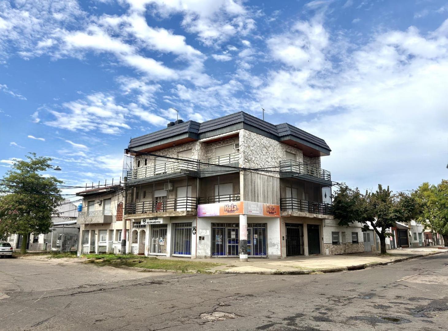 Foto de Piso exclusivo de 3 dormitorios con 120 m2, cocina separada, lavadero y, imagen 1