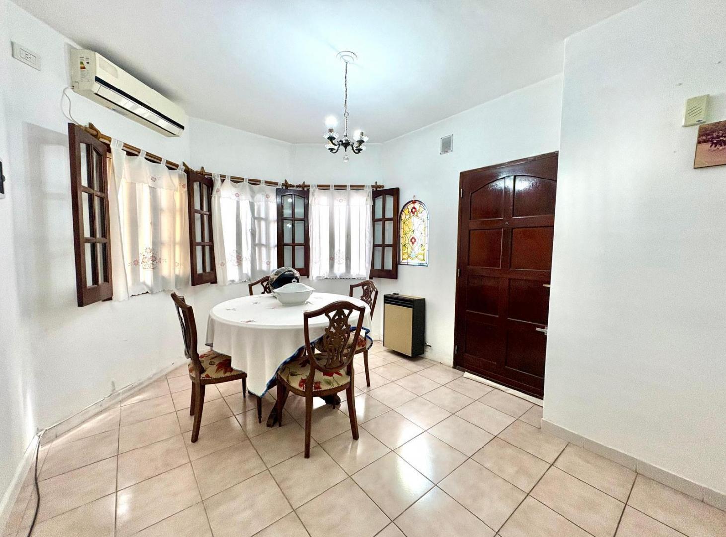 Foto de Casa de 5 dormitorios con jardín, patio y cochera para 4 autos - Las, imagen 5