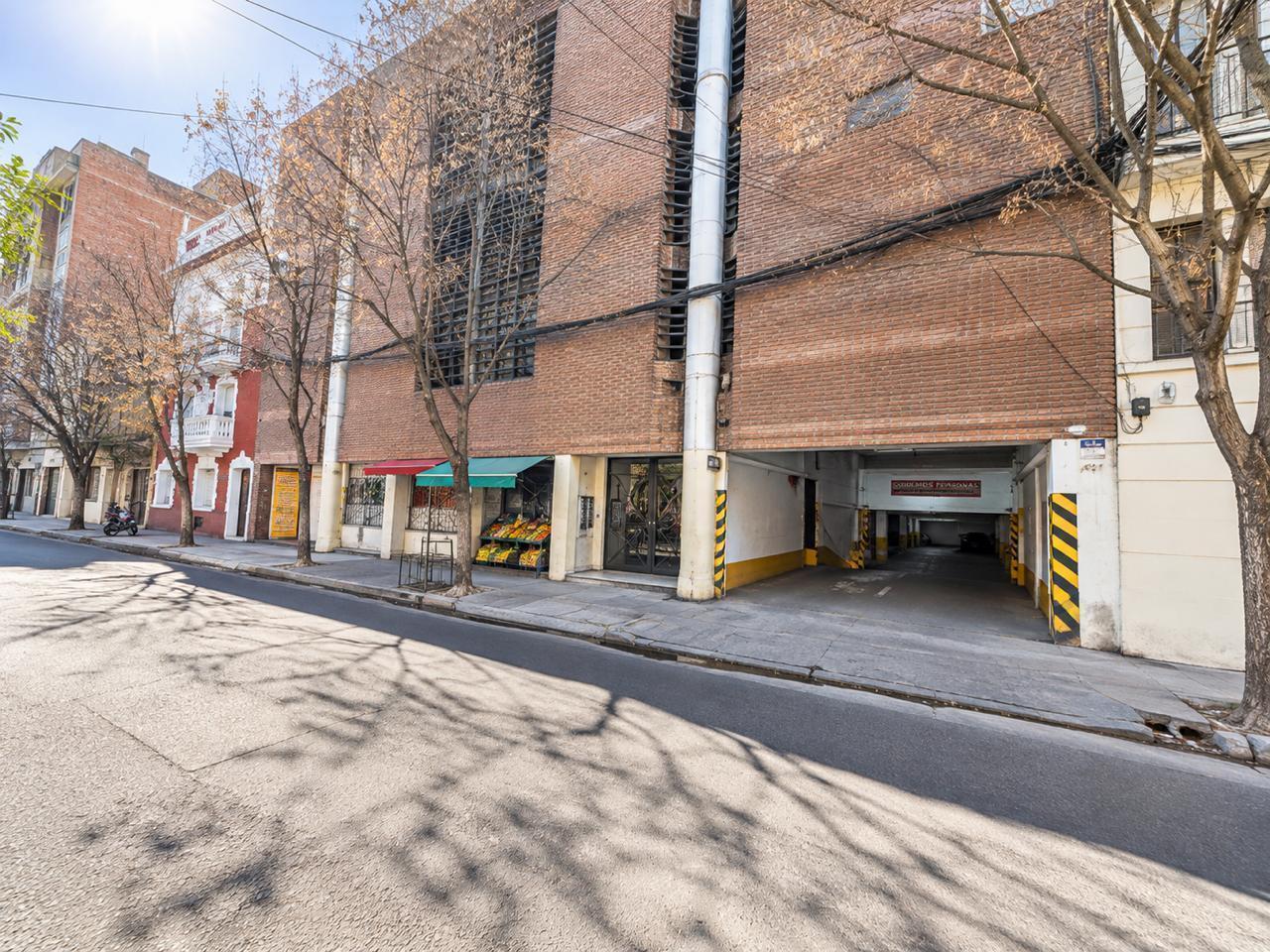 Foto de Cochera en planta baja – Microcentro, a 3 cuadras del río, imagen 3