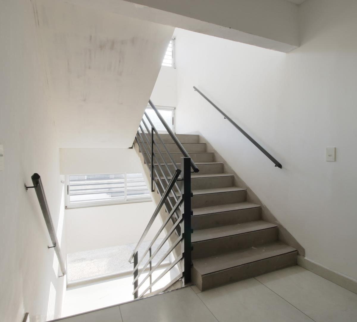 Venta Departamento 2 Amb con Terrazas - Quilmes Oeste 3