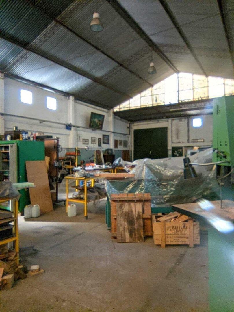 VENTA DE GALPON EN QUILMES OESTE