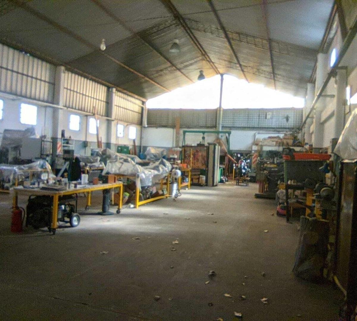 Foto de VENTA DE GALPON EN QUILMES OESTE, imagen 2