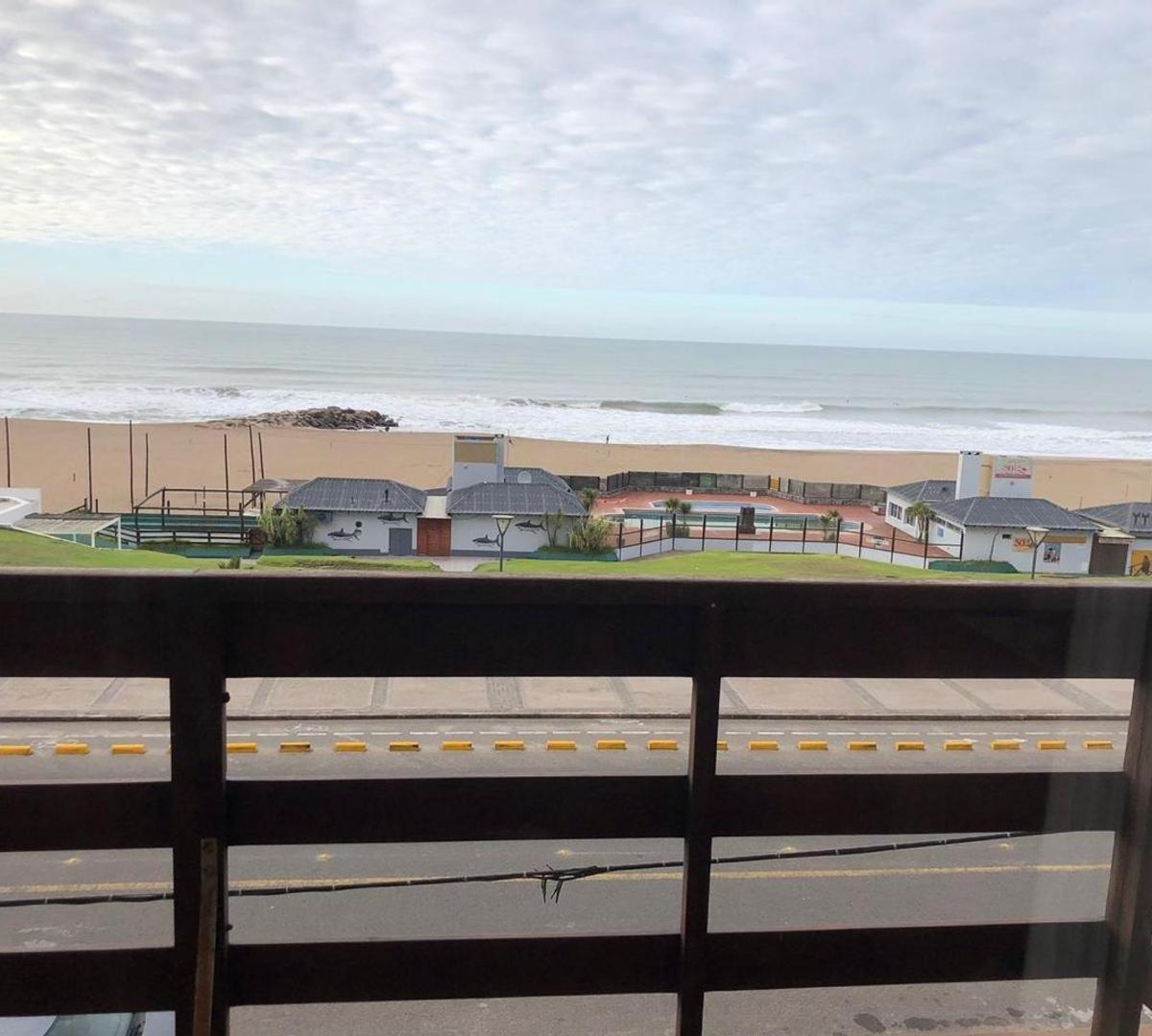 Departamento 2 Amb. Frente Al Mar con Cochera - Miramar 1