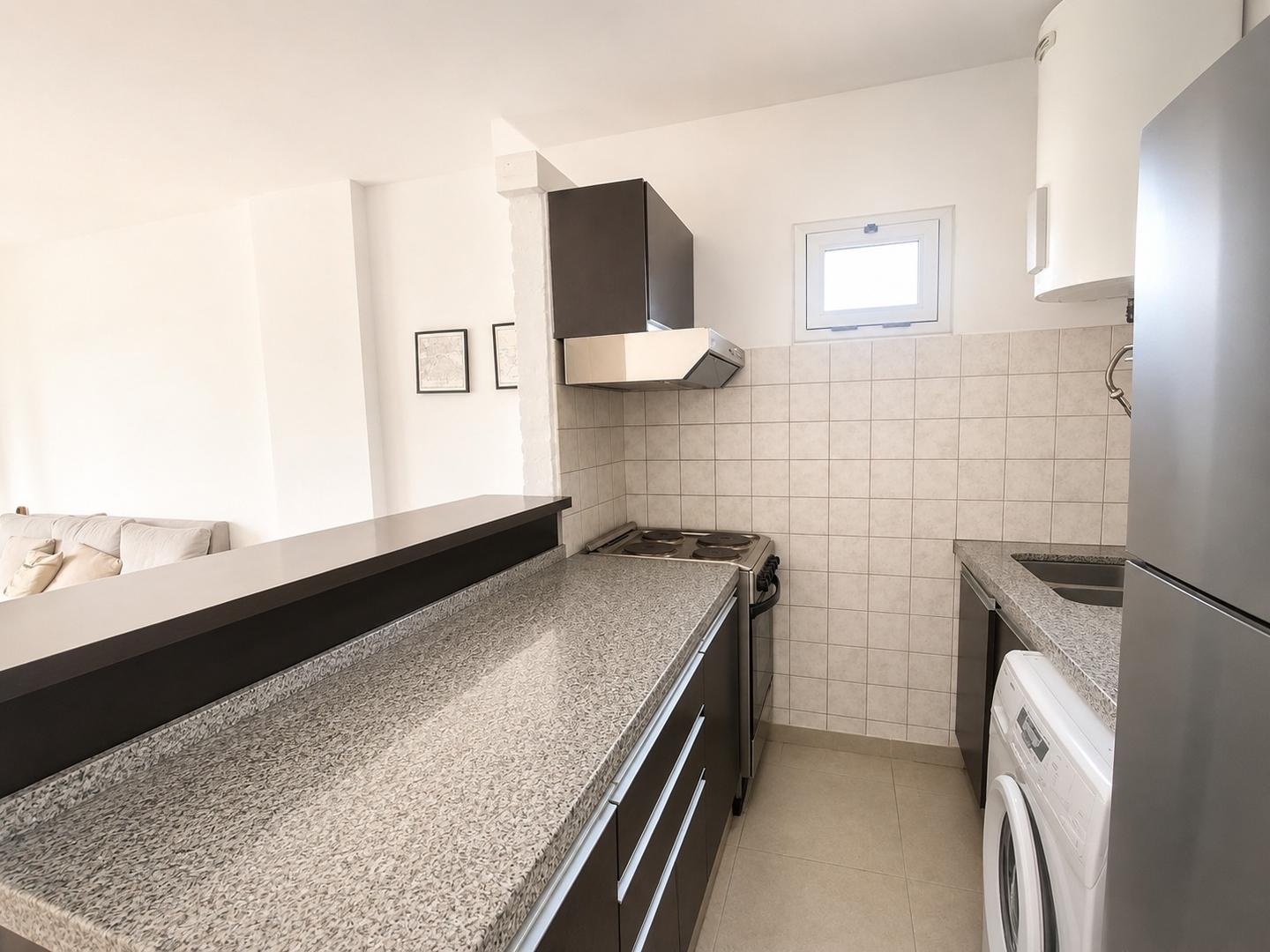 OPORTUNIDAD VENTA DPTO. 2 AMB. CON BALCON - QUILMES CENTRO
