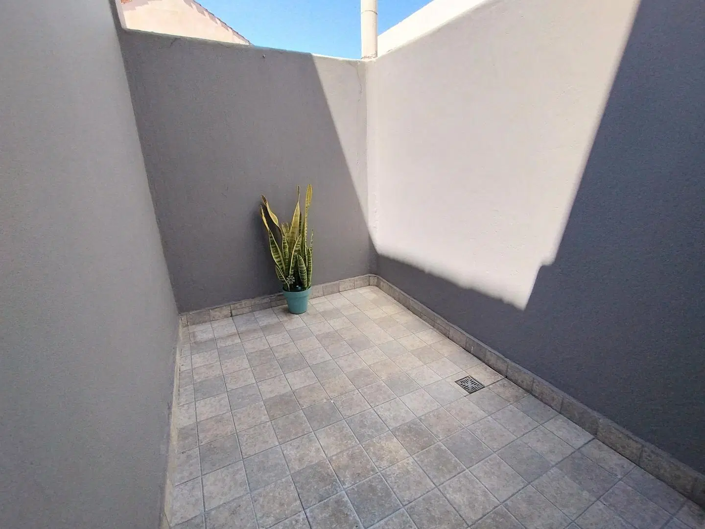 VENTA PH/DPTO. 3 AMB. CON PATIO Y TERRAZA - QUILMES CENTRO 3