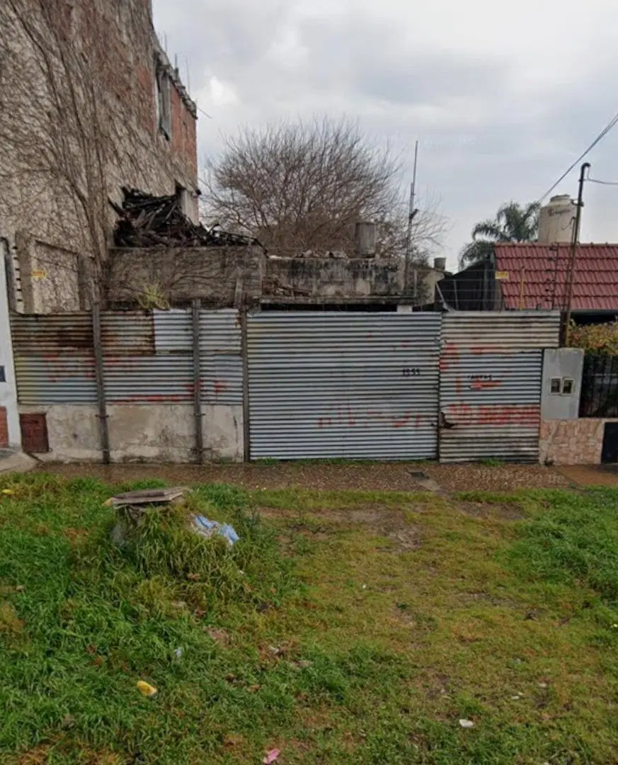 LOTE CON CASA DE 3 AMB. 300 m2 - QUILMES CENTRO 4