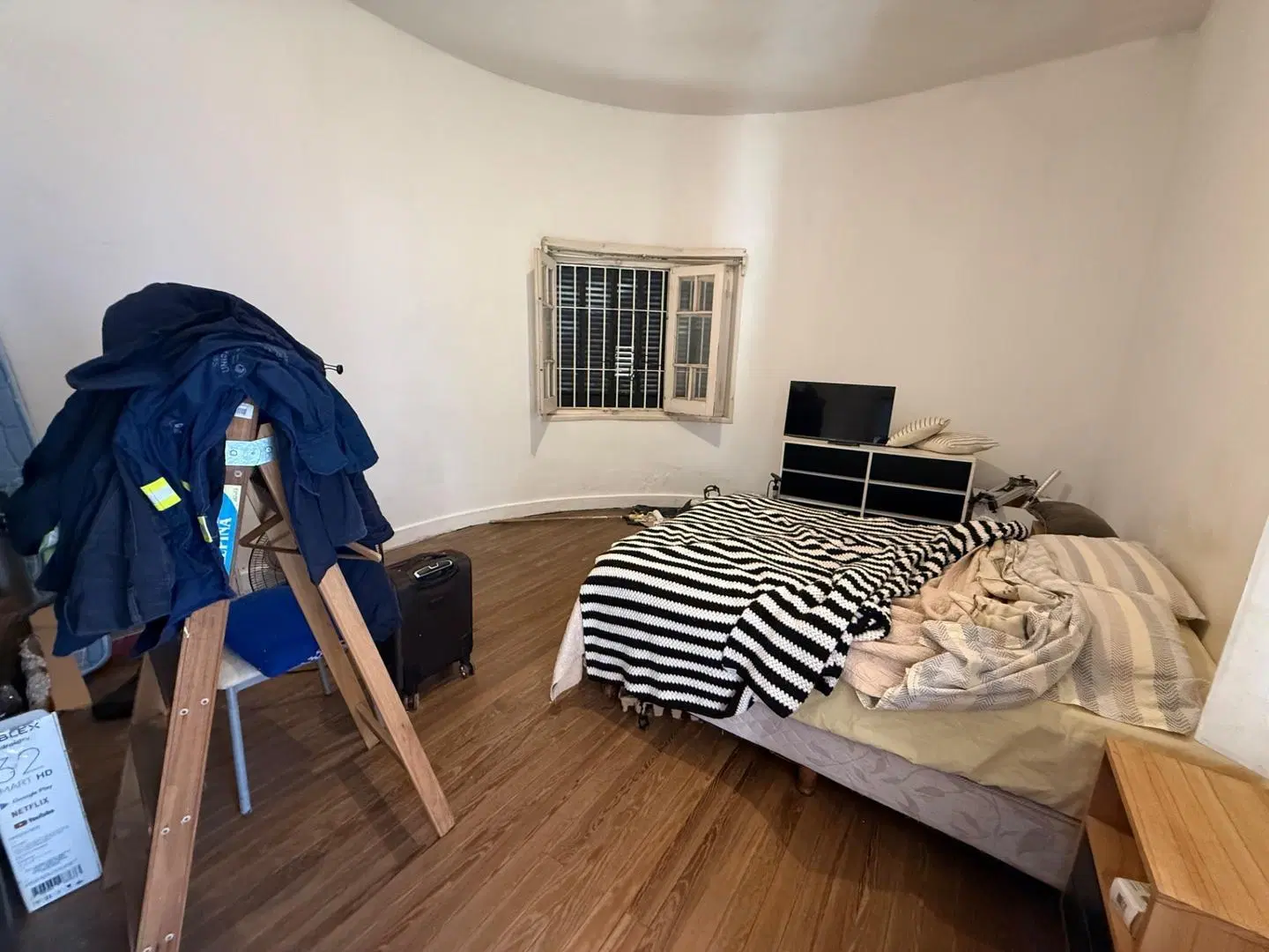 Venta casa en 3 ambientes con quincho en Ranelagh 8