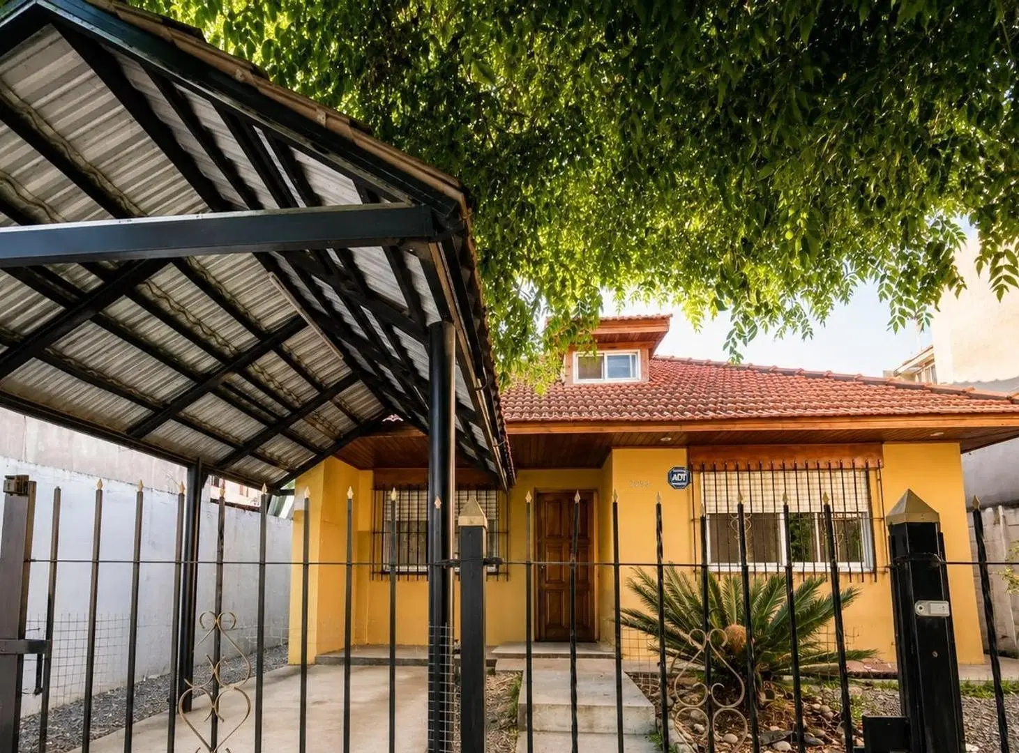 VENTA CASA 4 AMBIENTES GUTIERREZ - BERAZATEGUI 2
