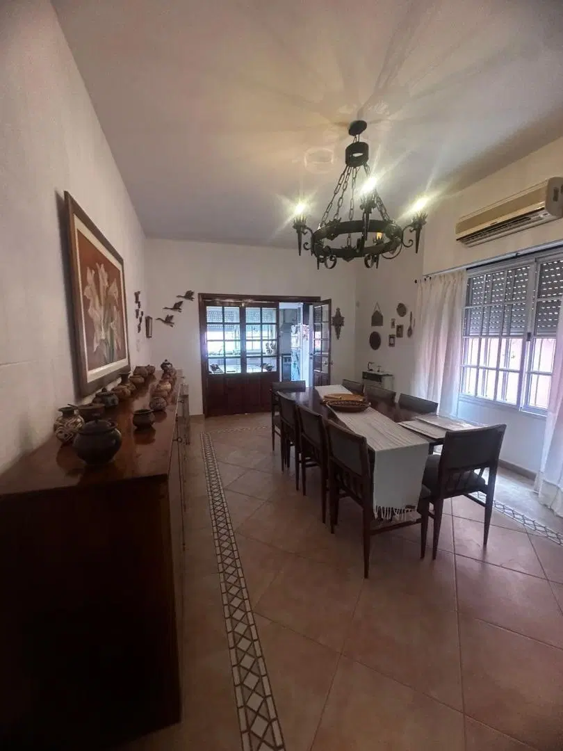 VENTA CASA 6 AMBIENTES QUILMES OESTE 4