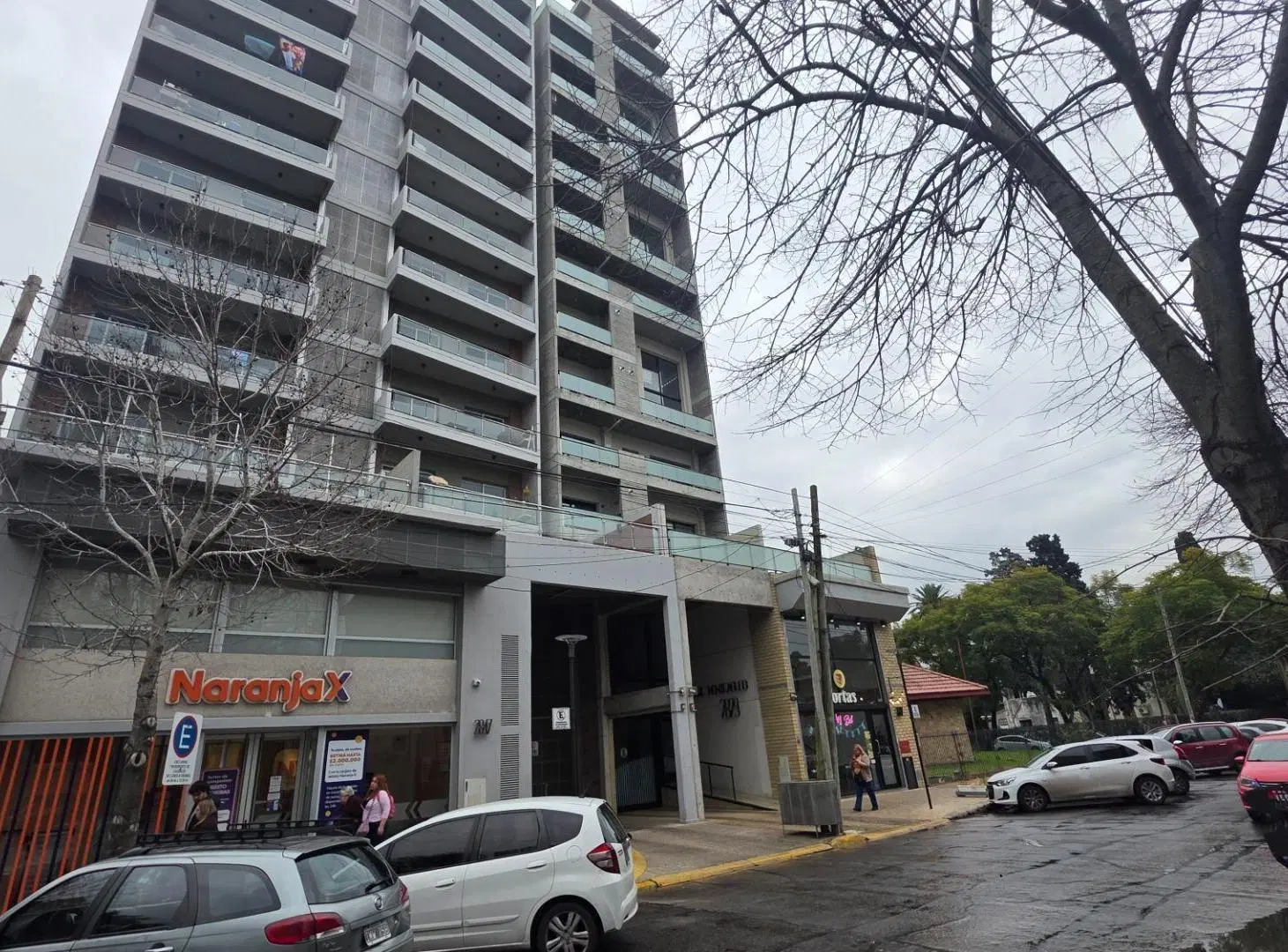 Venta departamento 2 amb con cochera Varela Centro 5