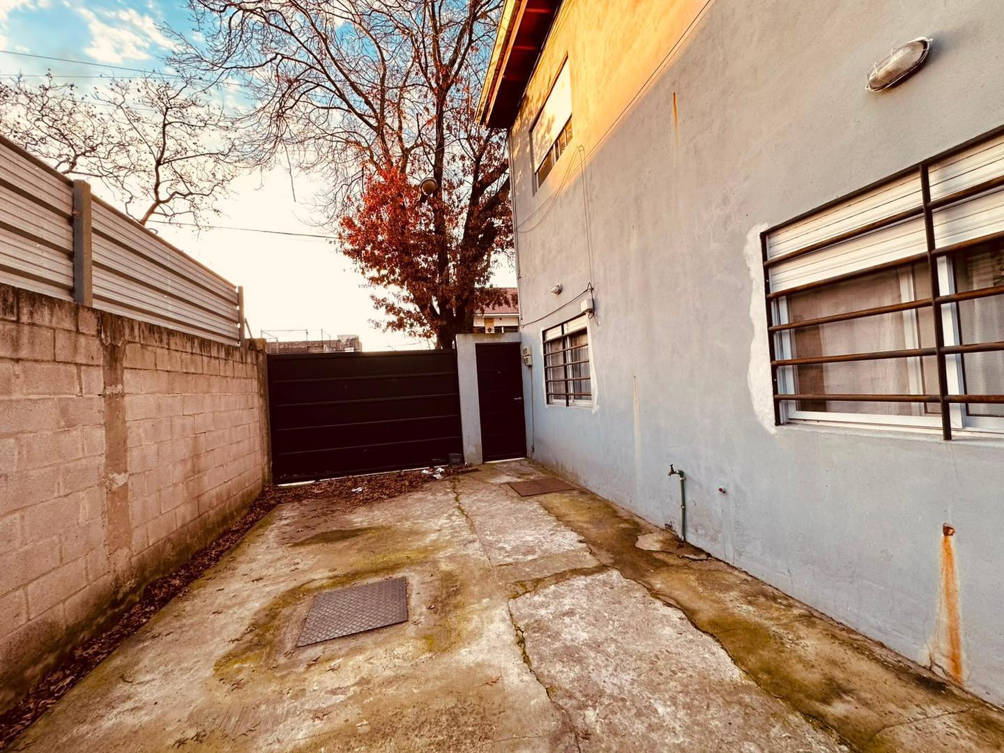 Foto de VENTA DEPTO 2 AMBIENTES QUILMES, imagen 2