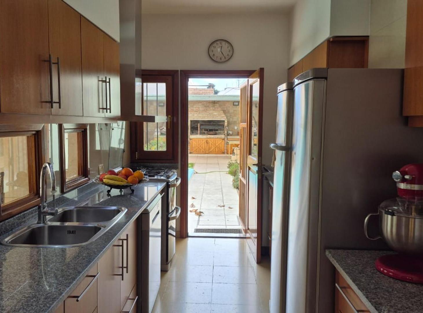 Foto de Venta Casa 3 ambientes Quilmes, imagen 4