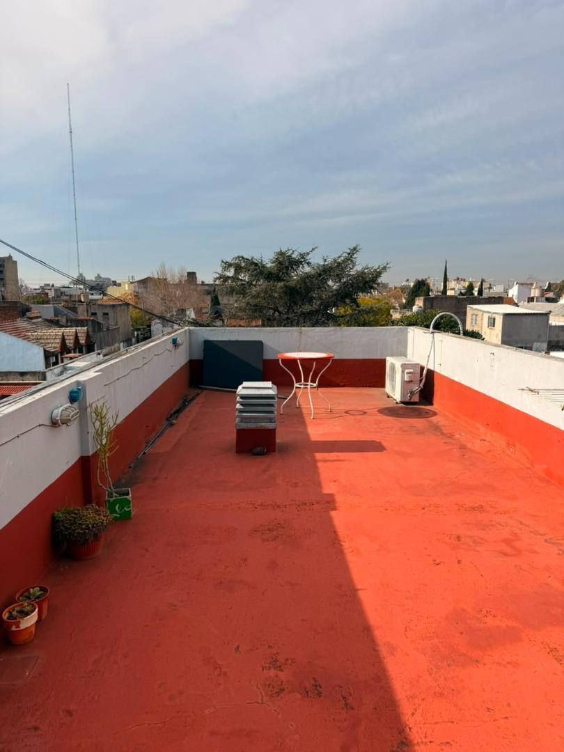 Foto de DEPARTAMENTO 2 AMBIENTES CON COCHERA SARANDI, imagen 5