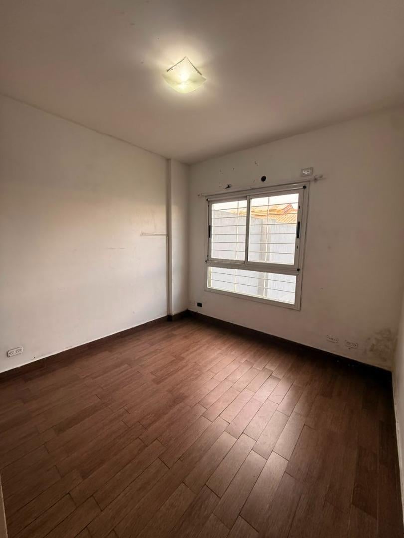 Foto de DEPARTAMENTO 2 AMBIENTES CON COCHERA SARANDI, imagen 4