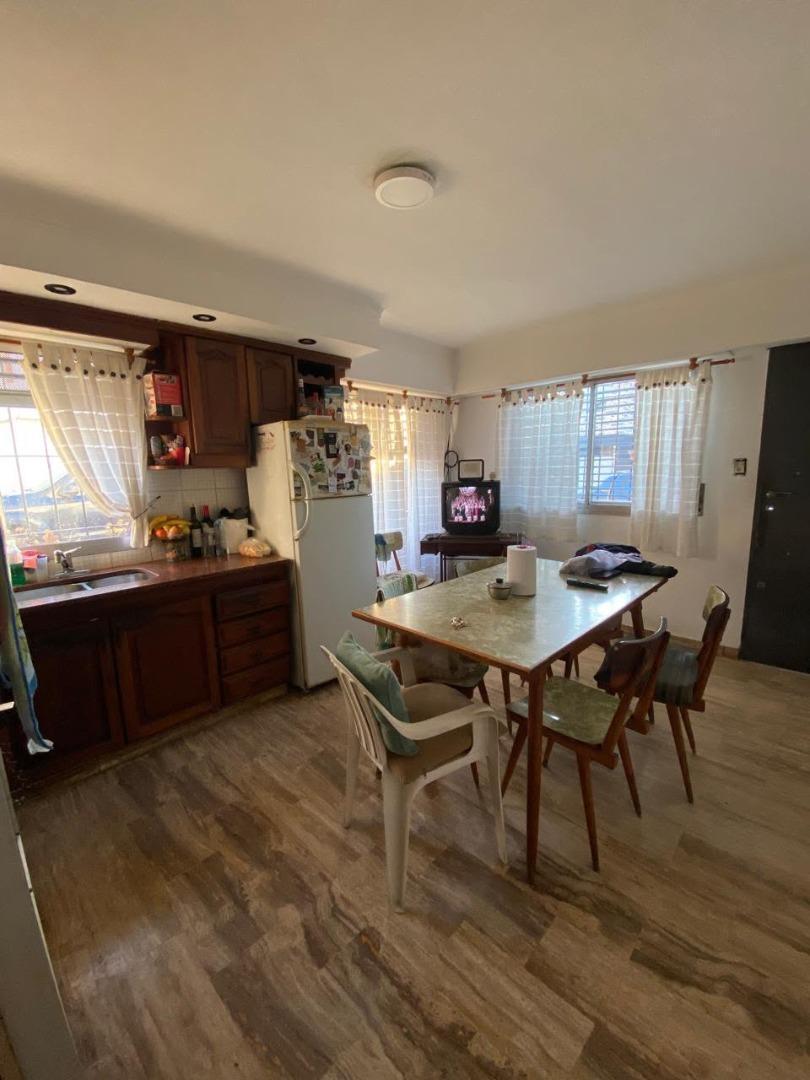 Foto de VENTA CASA 4 AMBIENTES QUILMES, imagen 1