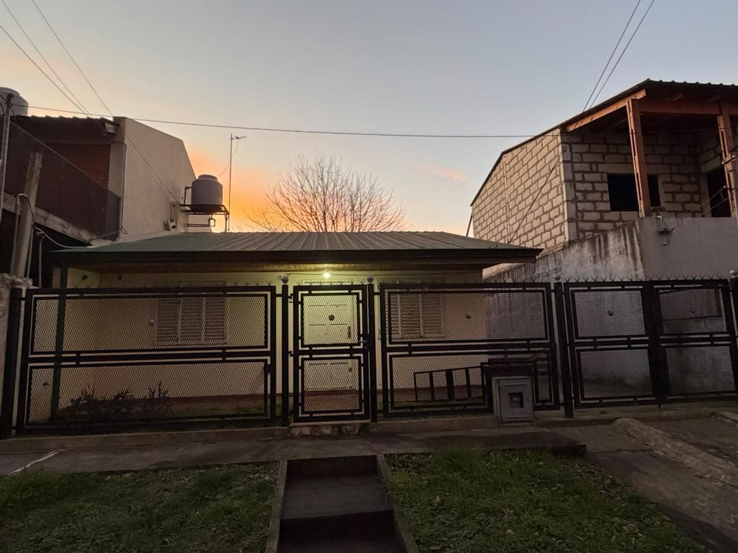 Foto de VENTA CASA 3 AMBIENTES EL PATO - BERAZATEGUI, imagen 5