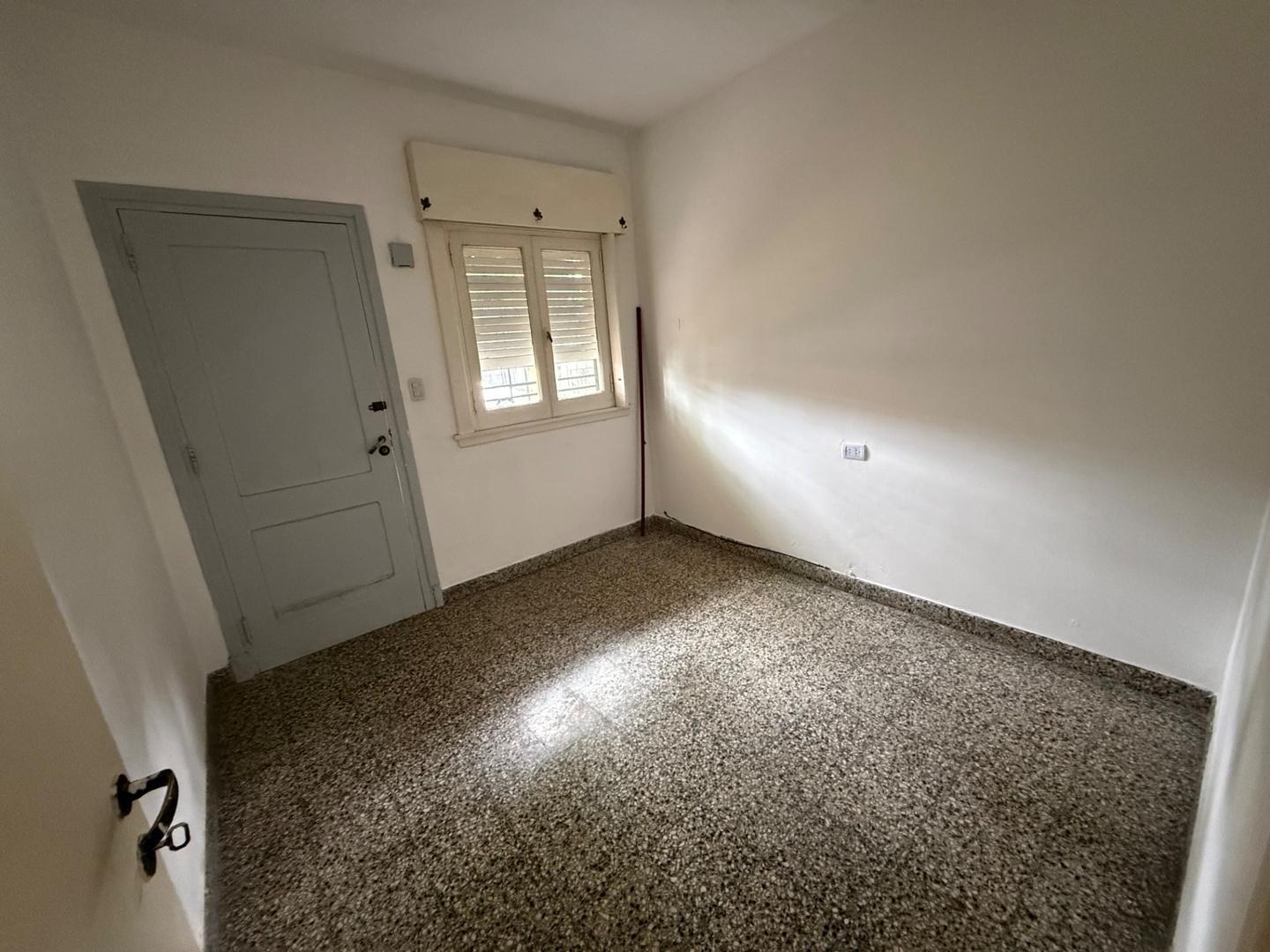 Foto de Alquiler casa en Quilmes oeste, imagen 3