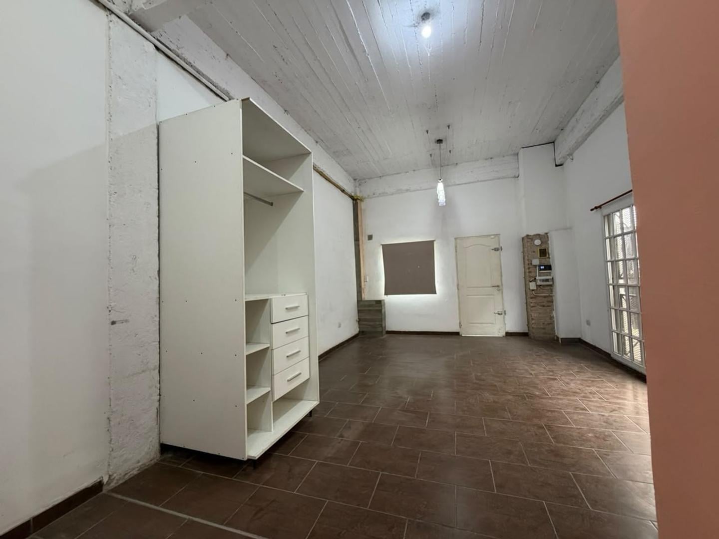 Foto de ALQUILER MONOAMBIENTE FCIO VARELA, imagen 3