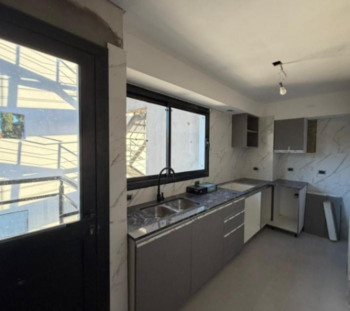 Foto de venta departamento 3 ambientes avellaneda, imagen 2