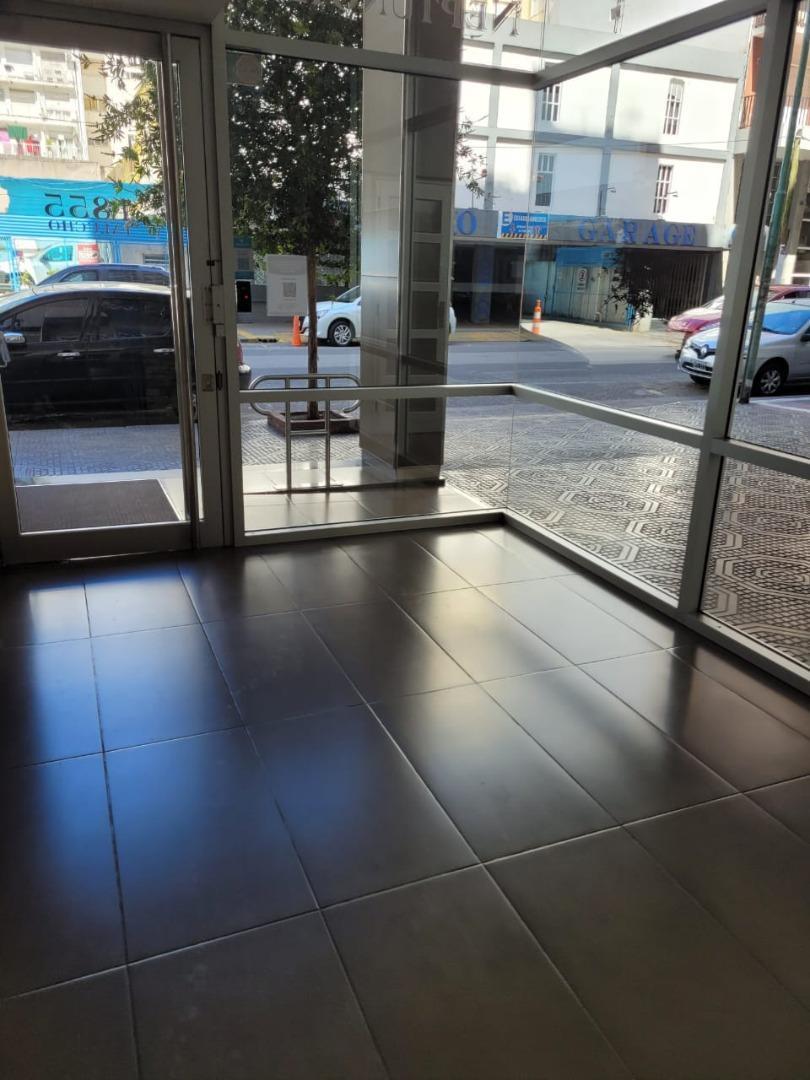 DTO. 2 AMB. AL FRENTE 42 M2. - NUEVO SHOPING