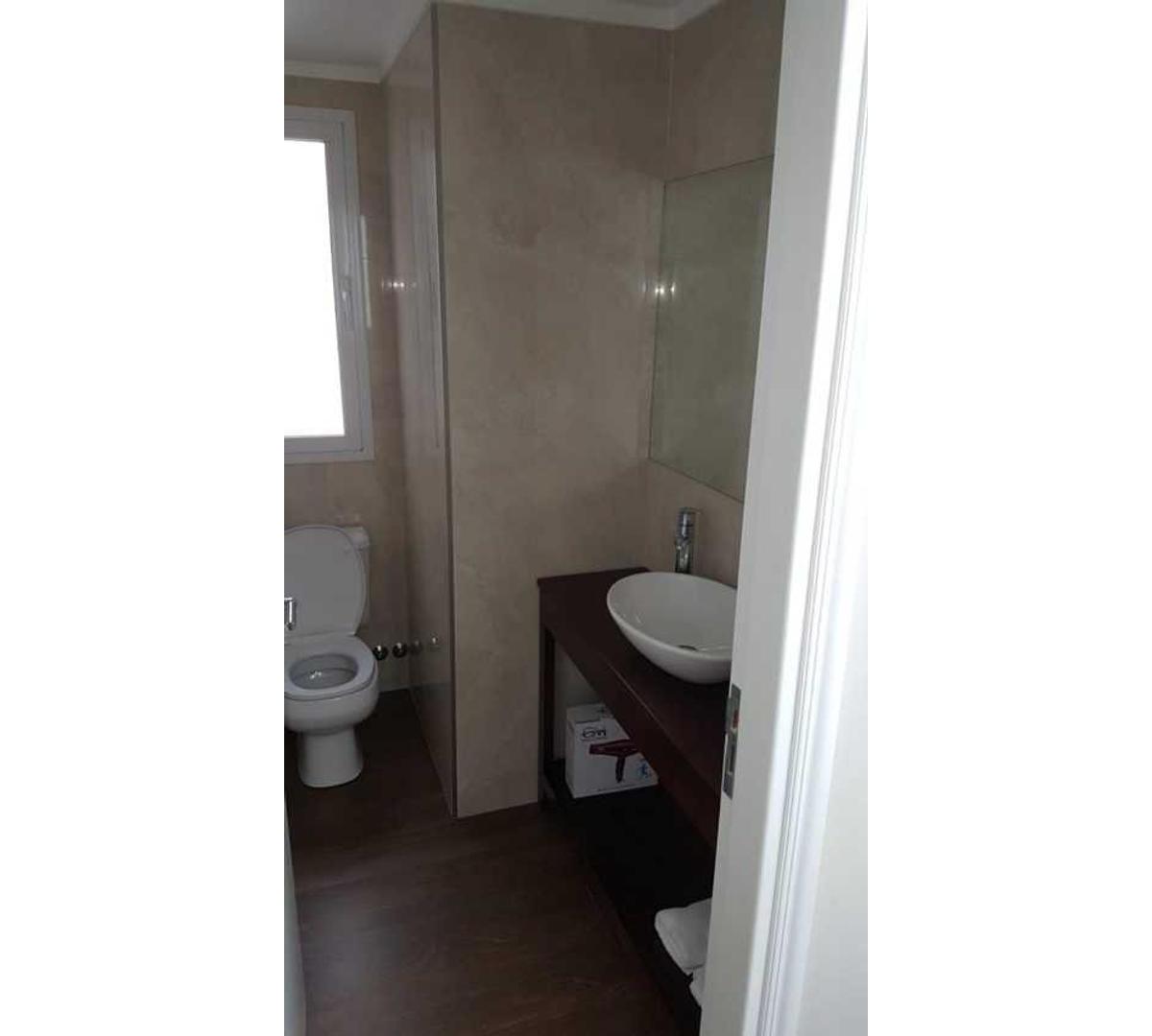 Foto de PISO 4 AMB. - 118 M2. EXTERNO - DE SUPER CATEGORIA - CENTRO, imagen 3