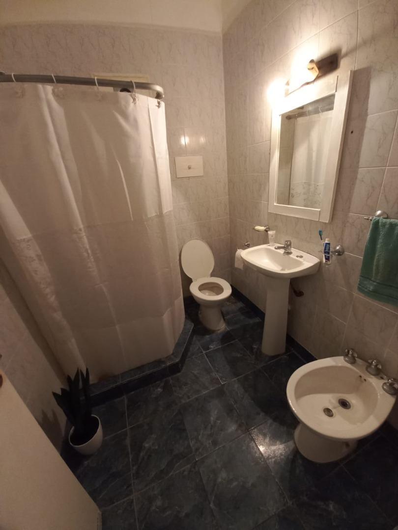 Chalet 4 Amb. 180 m². - San Carlos 4