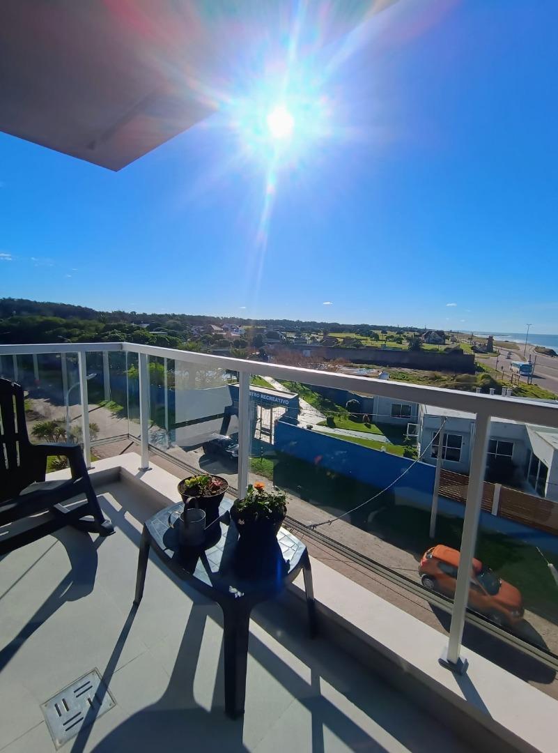 Foto de DTO. 2 AMB. VISTA AL MAR - C/ COCHERA CUBIERTA - CAMET, imagen 2