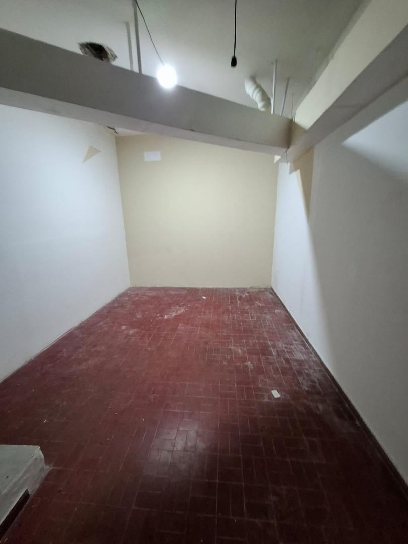 Foto de LOCAL 44 M2 EXTERNO PASEO ALDREY, imagen 5