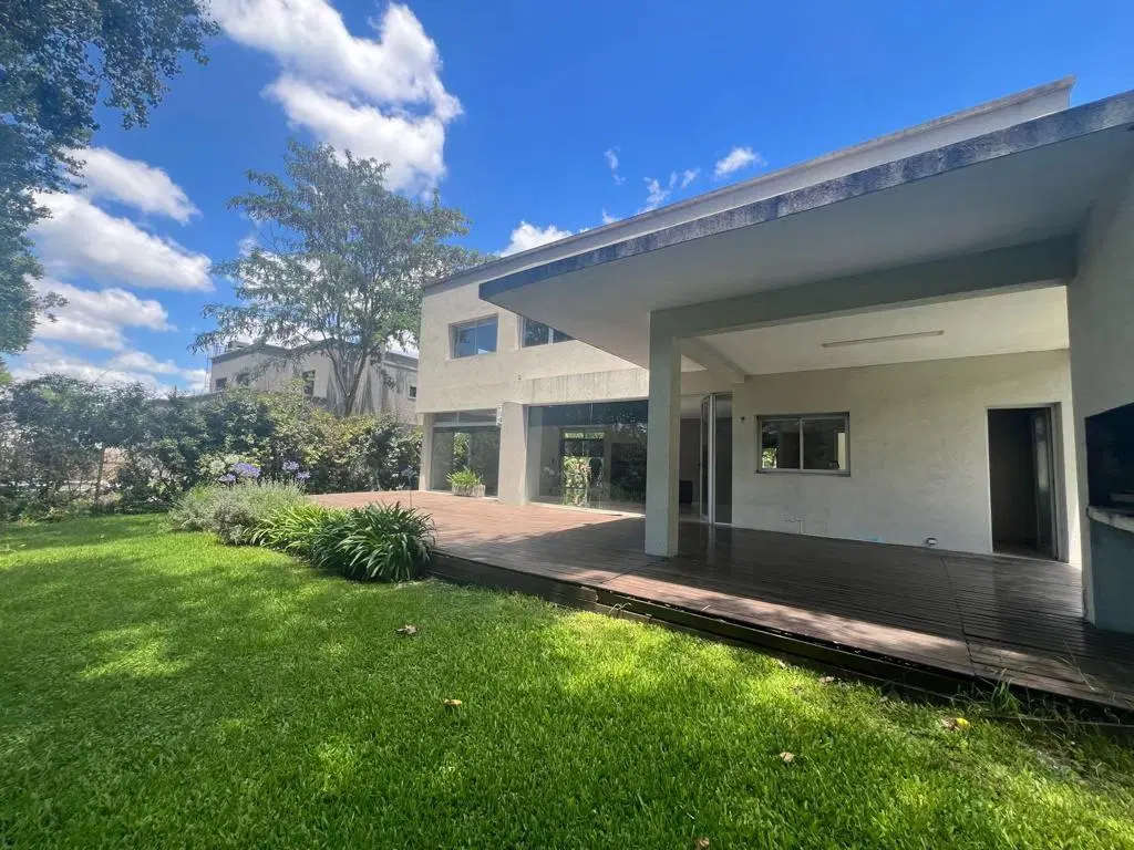 CASA EN ALQUILER EN FINCAS DE HUDSON 3
