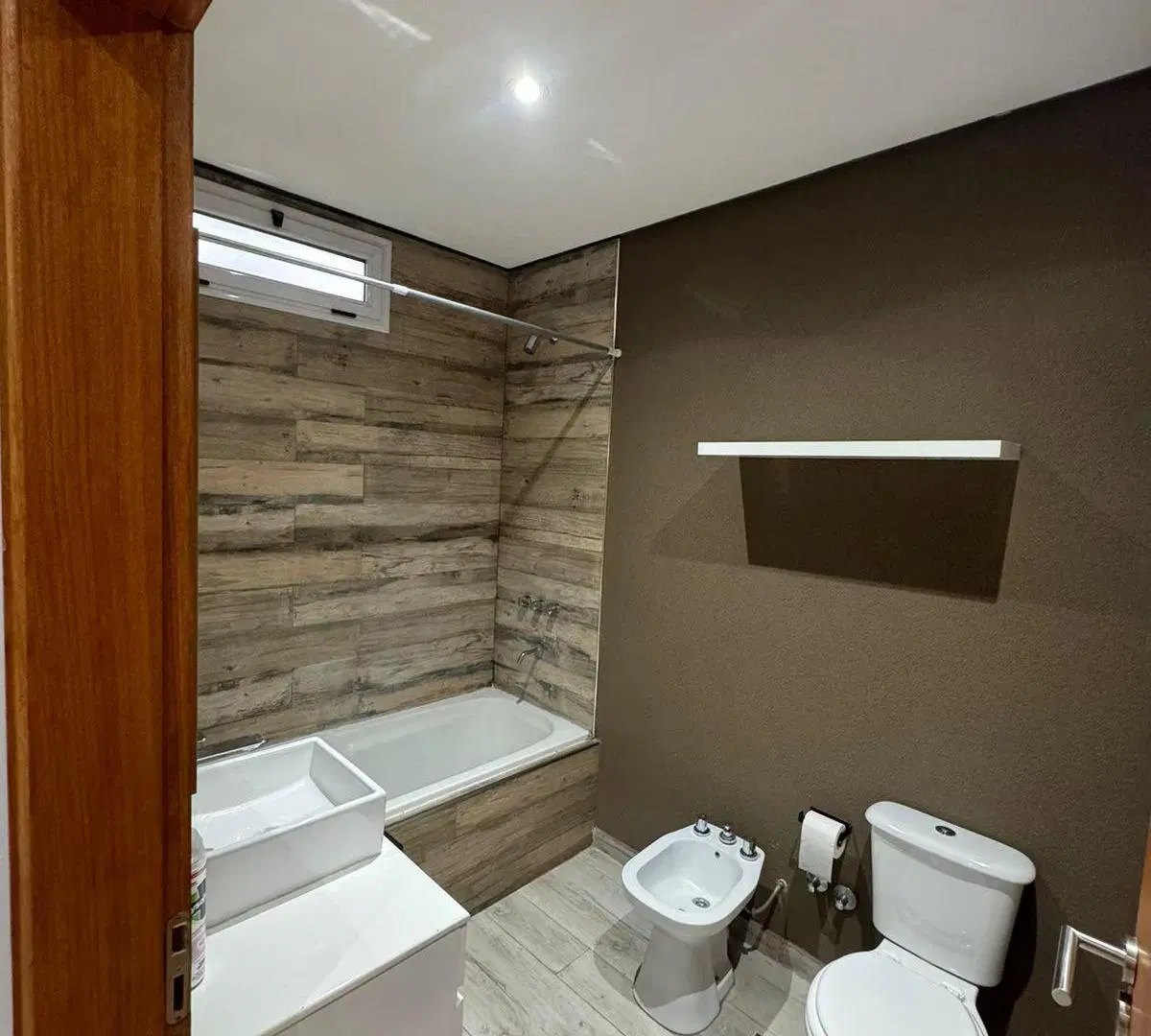 DEPARTAMENTO/ OFICINA DE 2 AMBIENTES EN ALQUILER 3