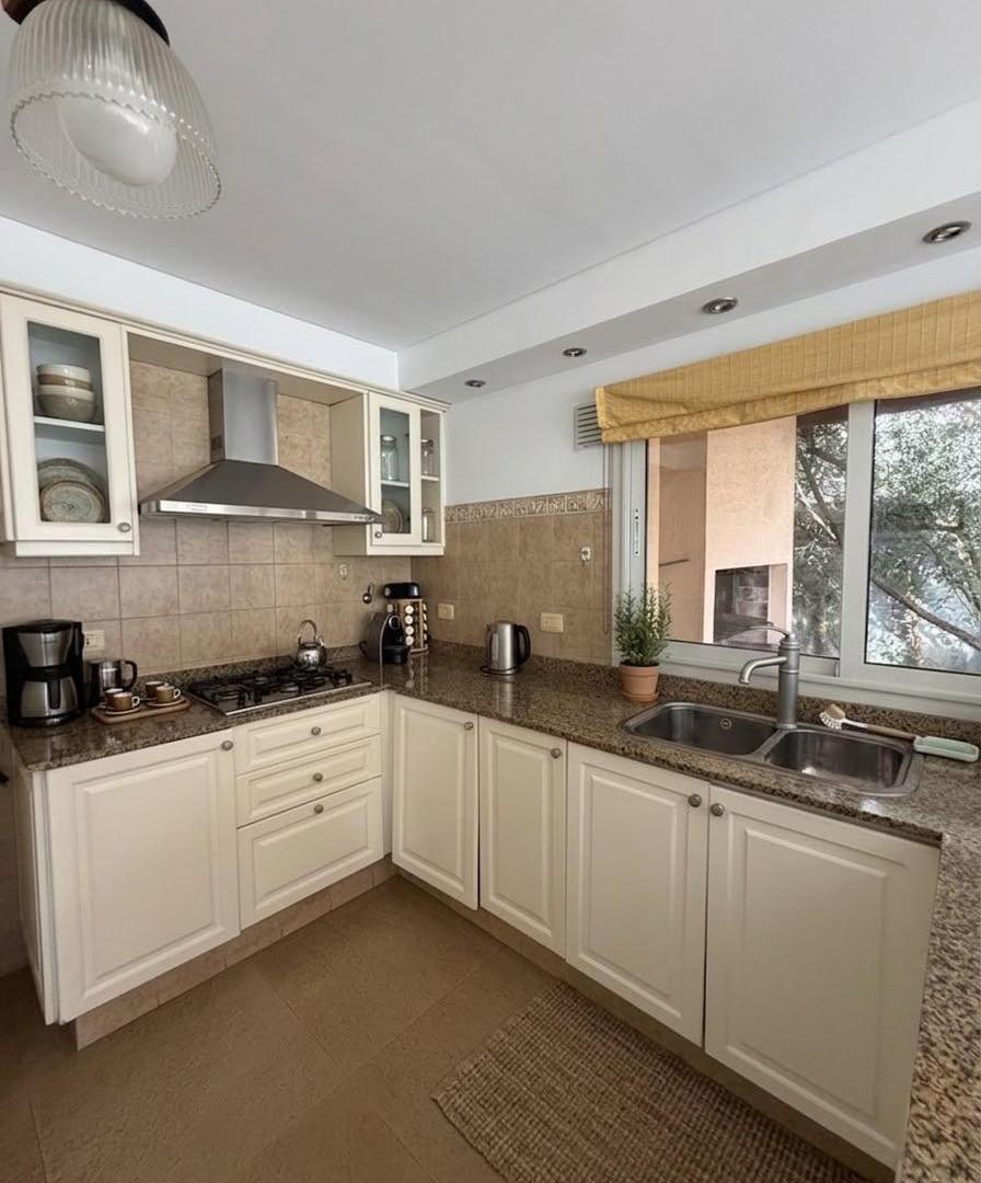 Foto de CASA EN ALQUILER AMOBLADA EN FINCAS DE IRAOLA 1, imagen 1
