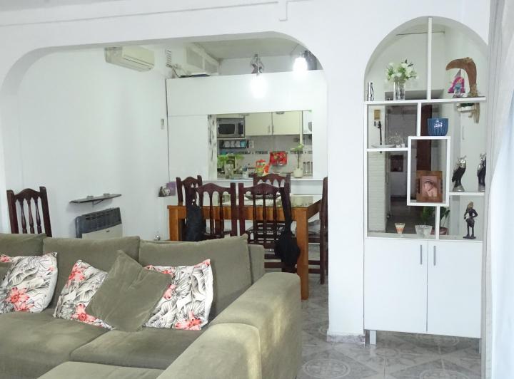 Impecable casa a la VENTA en la Ciudad de Rivadavia. 4