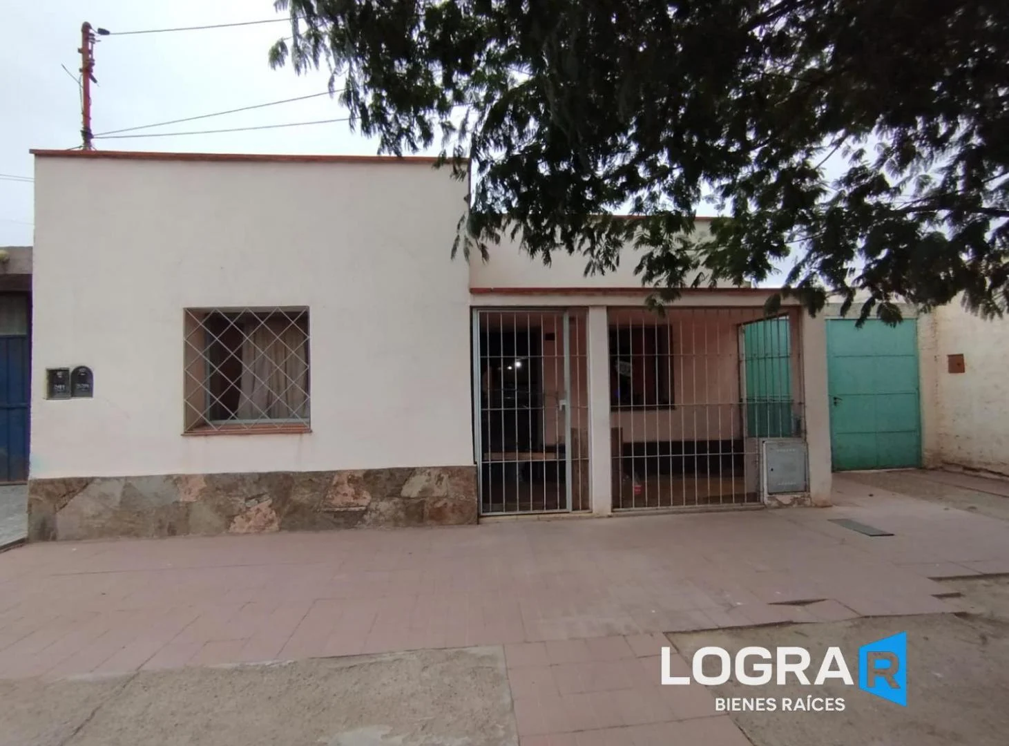Venta de casa, Chacras de Coria, 3 dormitorio, cochera, excelene precio
