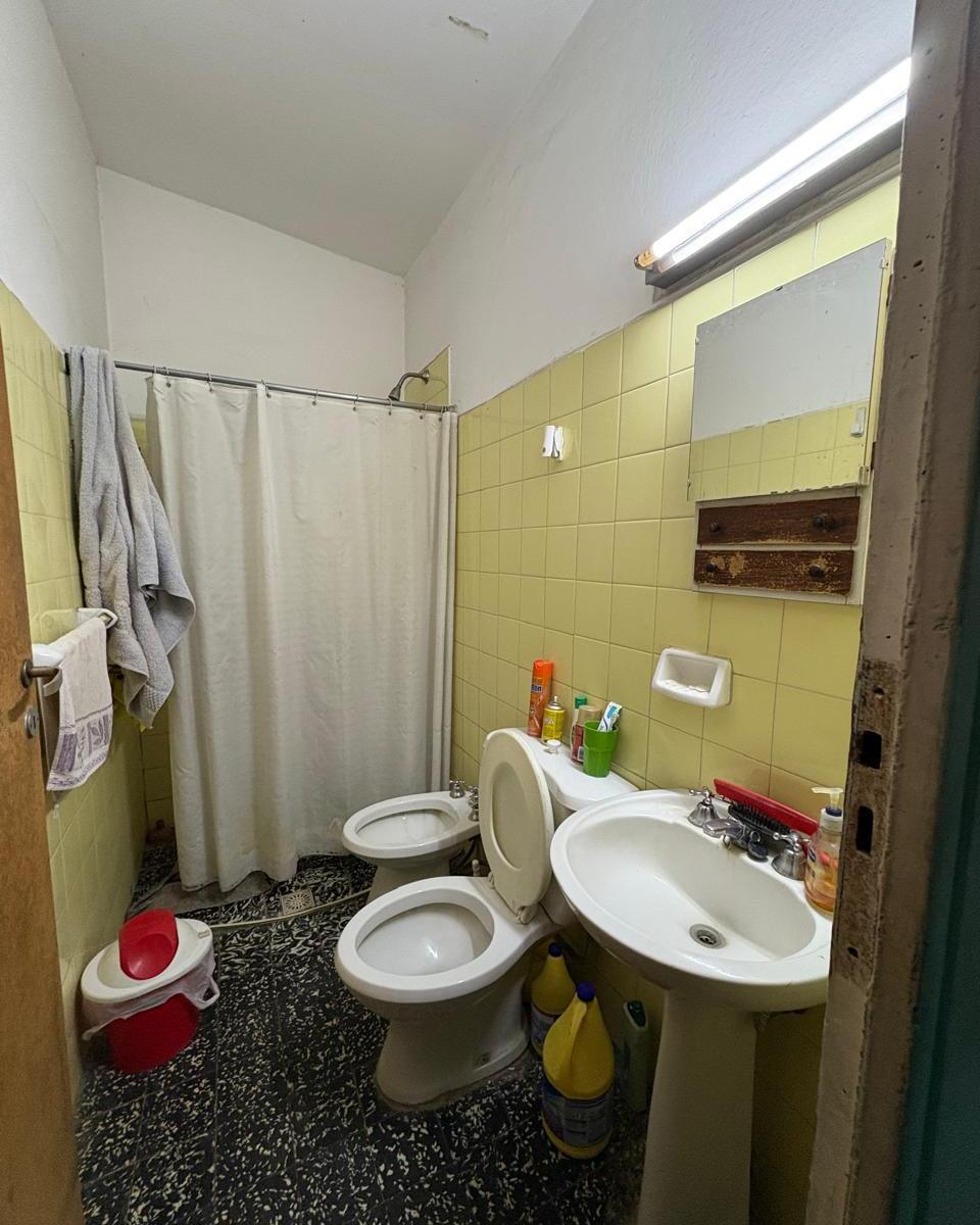 Vendemos Casa a Reciclar en Godoy Cruz 4